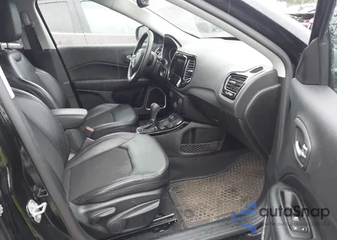 2021 Jeep Compass Altitude 4X4 from USA, damaged, VIN 3C4NJDBB8MT541282